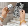 Coque arrière Burga Tough avec MagSafe pour Apple iPhone 15 - Almond Latte 4