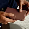 Coque portefeuille en cuir véritable Decoded en cuir véritable 2-en-1 pour Apple iPhone 16 Plus - Tan 6